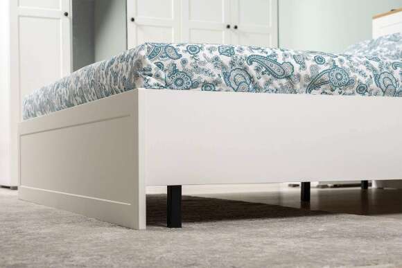 Кровать с ортопедическим основанием и опорами Остин 11.53, Белый шагрень, Дуб золотой Кровать с ортопедическим основанием и опорами Остин 11.53, Белый шагрень, Дуб золотой