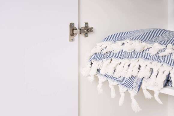 Шкаф Челси 2-х дверный белый глянец / белый