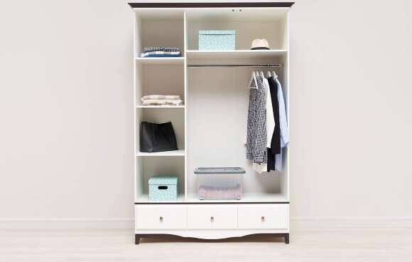 Шкаф 3-х створчатый Вояж