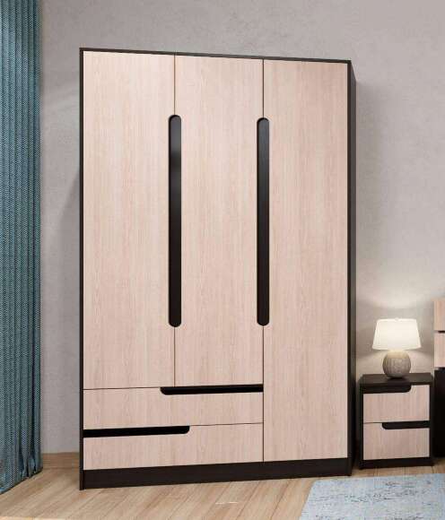 Шкаф трехдверный Гавана ТЭКС