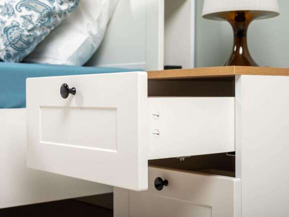 Остин Тумба прикроватная 16.152 белый/дуб золотой