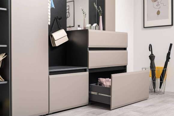 Комод Сидней 16.231.03, Антрацит, Веллюто Капучино Комод Сидней 16.231.03, Антрацит, Веллюто Капучино