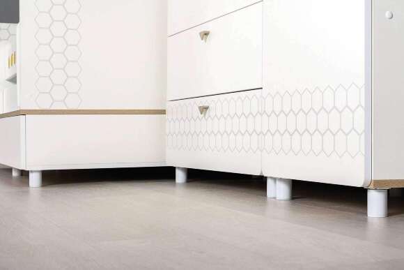 Шкаф Эйп, Белый