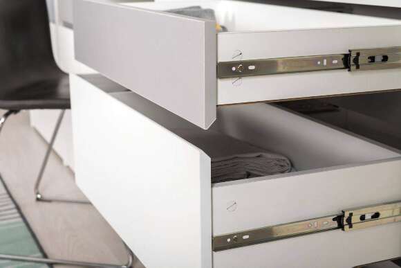 Торонто Комод 13.321 Белый PE шагрень, Стальной Серый