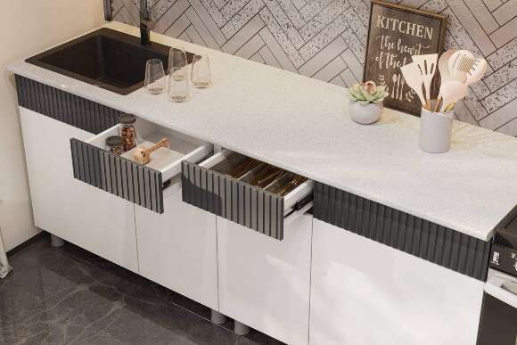 Кухонный гарнитур София 2м, Белый, Бланж, Графит матовый, Гранит белый