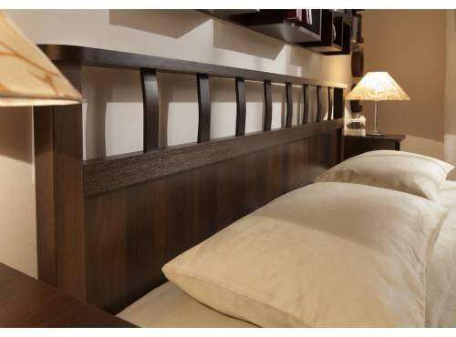 Кровать 140х200 Sherlock 48 Люкс Орех (Глазов) с основанием из металла